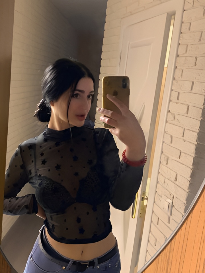 Алла привлекательная девушка из Жигулевска цена от 2500 руб