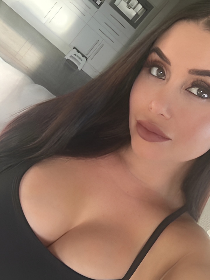 Индивидуалка Дарина, доступна для личного знакомства от 2000 руб