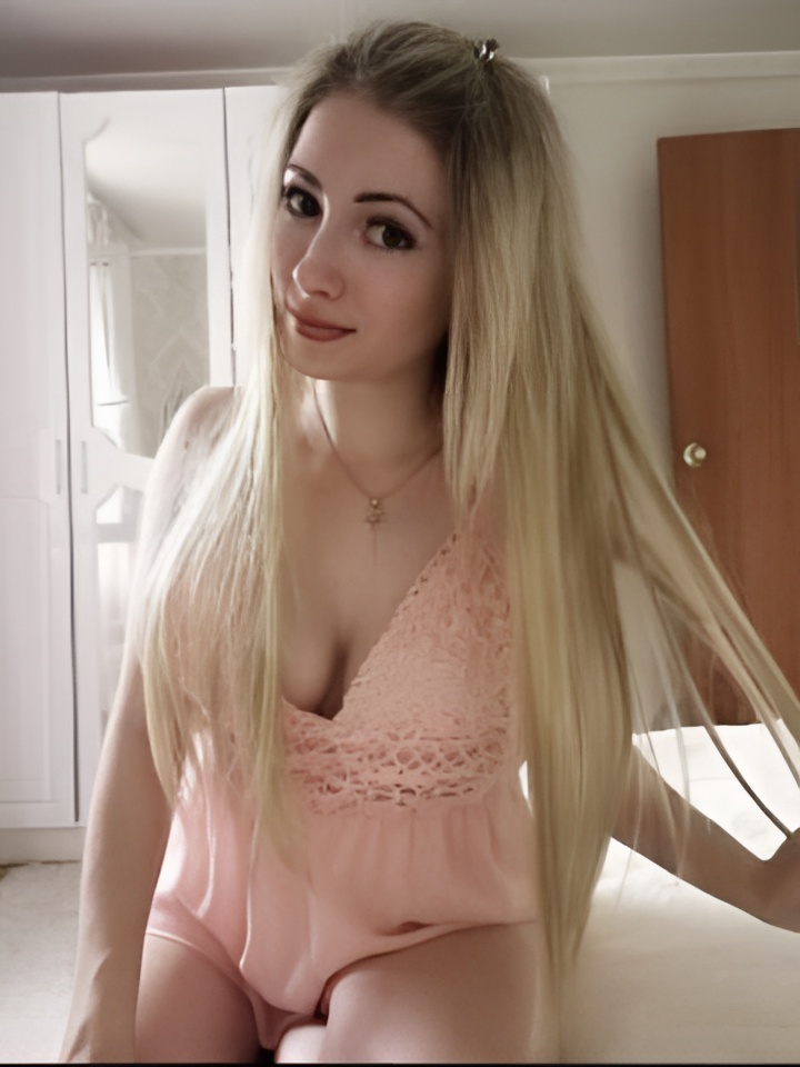 Римма привлекальеная девушка из Жигулевска цена от 3000 руб