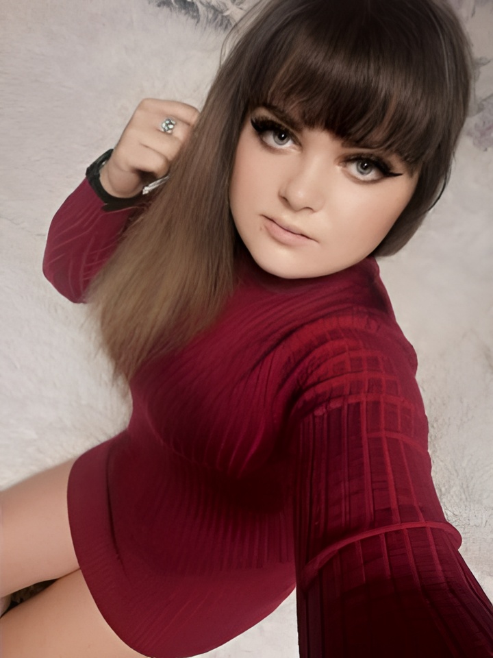 Роксана привлекальеная девушка из Жигулевска цена от 1500 руб