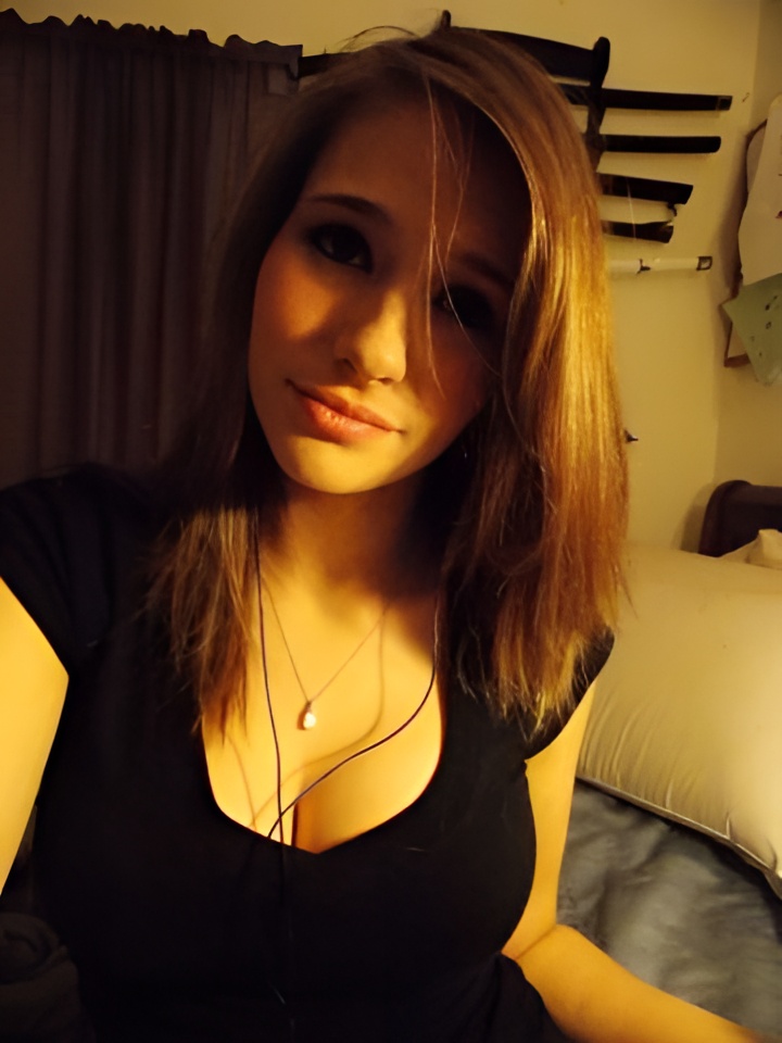 Сабина привлекальеная девушка из Жигулевска цена от 5000 руб