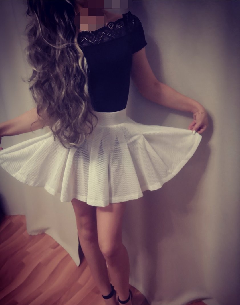 Надя привлекальеная девушка из Жигулевска цена от 3500 руб