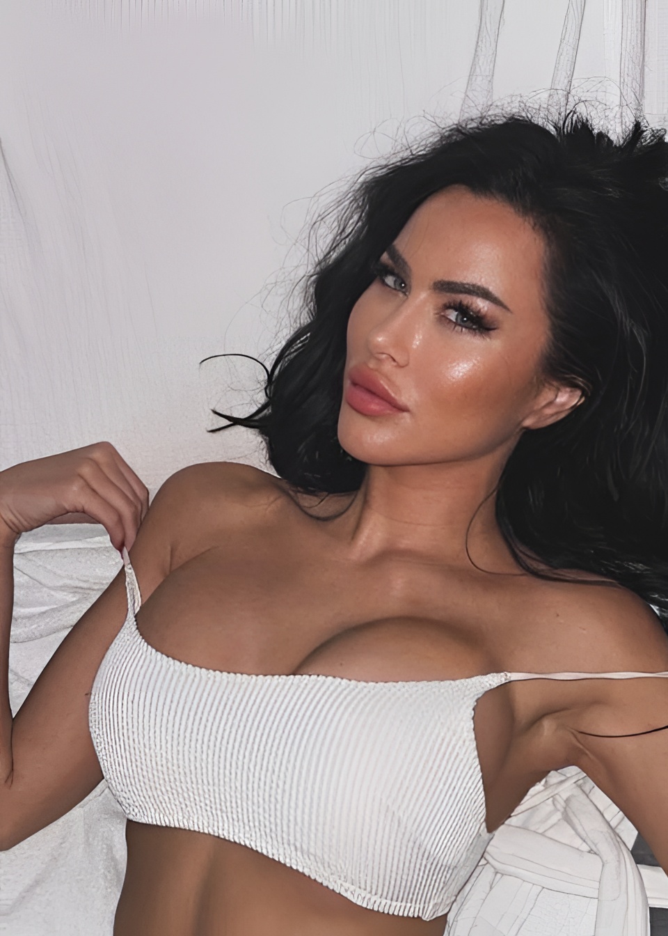 АВРОРА ТОП привлекательная девушка из Жигулевска цена от 18000 руб