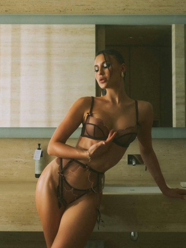 Марфа привлекательная девушка из Жигулевска цена от 12000 руб